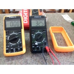 Multiteste com Capacímetro e Livro Como Usar o Multímetro Digital e Analógico